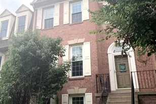 12304 Quiet Hollow Ct, Fairfax, VA 22033 - Photo 1