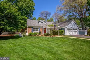 1813 Horseback Trail, Vienna, VA 22182 - Photo 1