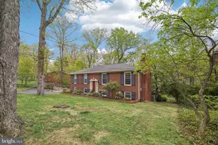 5817 Dawes Ave, Alexandria, VA 22311 - Photo 1