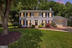103 Saratoga Way NE, Vienna, VA 22180 - Photo 1