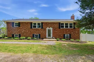 8915 Igoe St, Lorton, VA 22079 - Photo 1