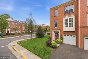 12974 Wood Cres Cir, Herndon, VA 20171 - Photo 1