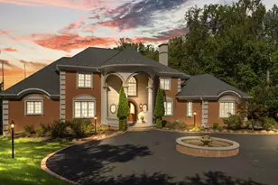 9889 Oxcrest Dr, Fairfax Station, VA 22039 - Photo 1