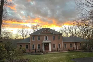 12820 Dunvegan Dr, Clifton, VA 20124 - Photo 1