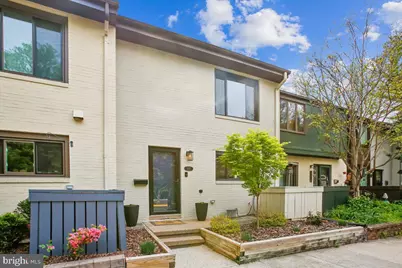 2017 Sarazen Place, Reston, VA 20191 - Photo 1