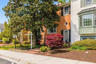 8240 Taunton Pl, Springfield, VA 22152 - Photo 1