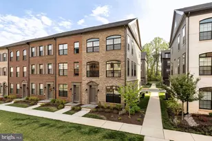 12548 Dehring Dr, Fairfax, VA 22033 - Photo 1