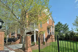 100 Herndon Mill Cir, Herndon, VA 20170 - Photo 1