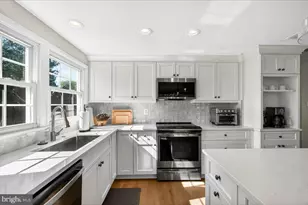 4112 Majestic Ln, Fairfax, VA 22033 - Photo 1