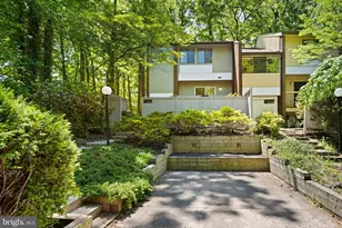 12001 Insha Ct, Reston, VA 20191 - Photo 1
