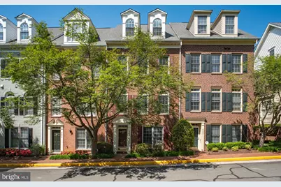 8894 Ashgrove House Lane, Vienna, VA 22182 - Photo 1