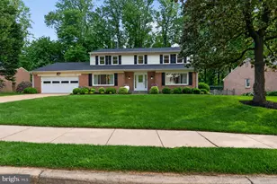 7303 Yates Ct, McLean, VA 22101 - Photo 1