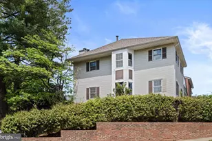 3094 White Birch Ct, Fairfax, VA 22031 - Photo 1