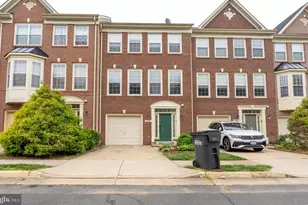 8735 Mill Towns Ct, Alexandria, VA 22309 - Photo 1