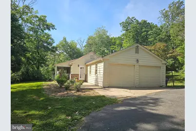 9126 Old Courthouse Road, Vienna, VA 22182 - Photo 1