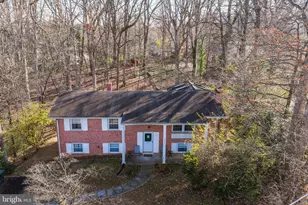 9921 Woodrow St, Vienna, VA 22181 - Photo 1