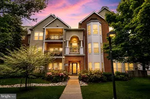 4129 Fountainside Ln, Fairfax, VA 22030 - Photo 1