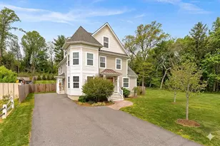 6932 Alpine Dr, Annandale, VA 22003 - Photo 1