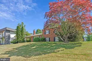 1805 Dumbarton St, McLean, VA 22101 - Photo 1