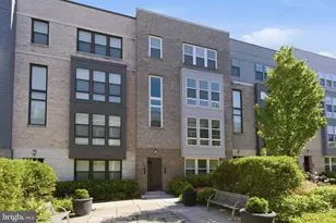 13367 Launders St, Herndon, VA 20171 - Photo 1