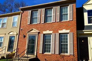 5686 Chapel Run Ct, Centreville, VA 20120 - Photo 1
