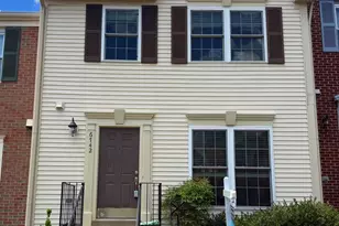 6742 Rockledge Pl, Centreville, VA 20121 - Photo 1
