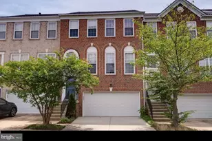 13118 Rose Petal Cir, Herndon, VA 20171 - Photo 1