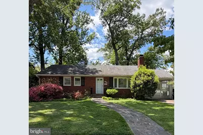 7429 Westwood Park Lane, Falls Church, VA 22046 - Photo 1