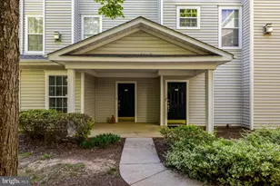 13086 Marcey Creek Rd, Herndon, VA 20171 - Photo 1
