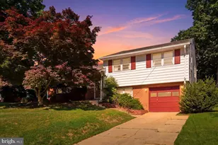 4703 Exeter St, Annandale, VA 22003 - Photo 1