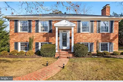 1902 Foxhall Road, McLean, VA 22101 - Photo 1