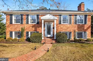 1902 Foxhall Rd, McLean, VA 22101 - Photo 1