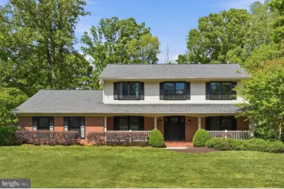 2638 Oakton Glen Drive, Vienna, VA 22181 - Photo 1