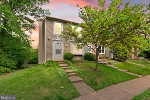 1694 Sierra Woods Ct, Reston, VA 20194 - Photo 1