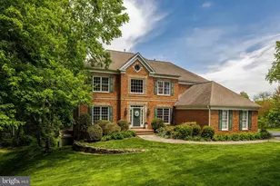 11394 Fox Vale Glen Ct, Oakton, VA 22124 - Photo 1