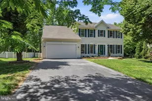 6733 Catskill Rd, Lorton, VA 22079 - Photo 1