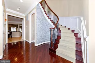 2822 Norborne Pl, Oakton, VA 22124 - Photo 5