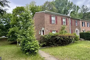 6415 Blarney Stone Ct, Springfield, VA 22152 - Photo 1