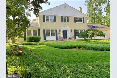 7327 Yates Court, McLean, VA 22101 - Photo 1