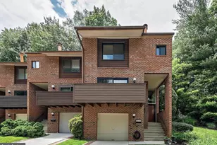 1650 Bachan Ct, Reston, VA 20190 - Photo 1