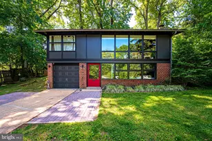 7703 Poplar Tree Ln, Falls Church, VA 22042 - Photo 1