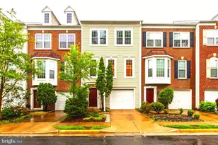 5357 Crimson Sky Ct, Centreville, VA 20120 - Photo 1
