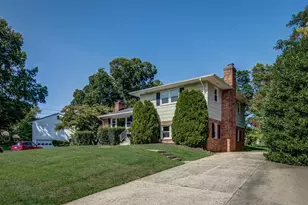 1723 Baldwin Dr, McLean, VA 22101 - Photo 1