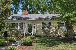 7813 Yorktown Dr, Alexandria, VA 22308 - Photo 1