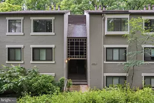 11721 Karbon Hill Ct, Reston, VA 20191 - Photo 1
