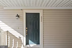 12237 Fairfield House Dr, Fairfax, VA 22033 - Photo 1