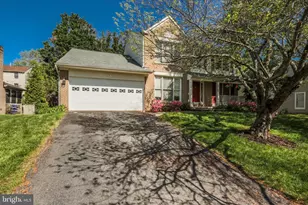1476 Powells Tavern Pl, Herndon, VA 20170 - Photo 1