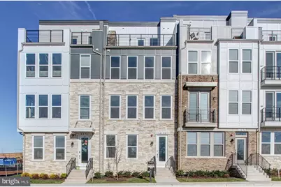 14596 Lakestone Drive, Chantilly, VA 20151 - Photo 1