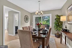 8532 Lakinhurst Ln, Springfield, VA 22152 - Photo 1