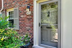 5833 Royal Ridge Dr, Springfield, VA 22152 - Photo 1